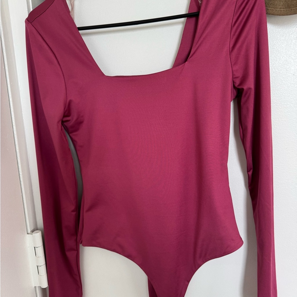 Long Sleeve Satin Bodysuit in Pink Size S